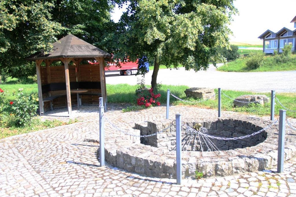 Landgasthof Frankentor Wasserlosen Bagian luar foto